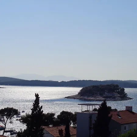 Zorana Хостел