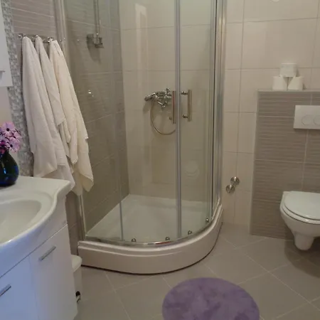 Hostel Zorana *