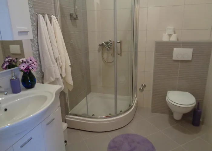 Vandrerhjem Zorana *